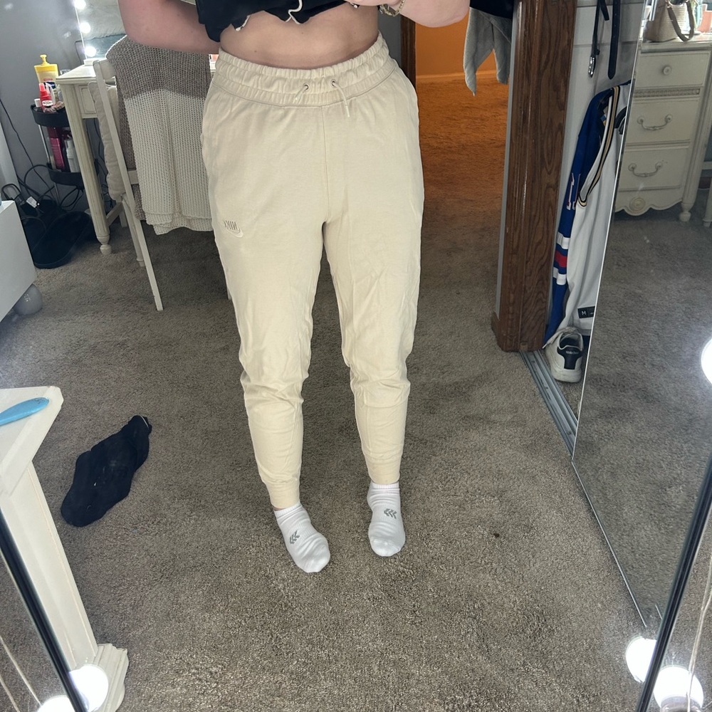 Nike Women’s Beige/Tan High Waisted Joggers